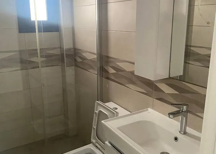 Iskele Ceasar 1and1 *